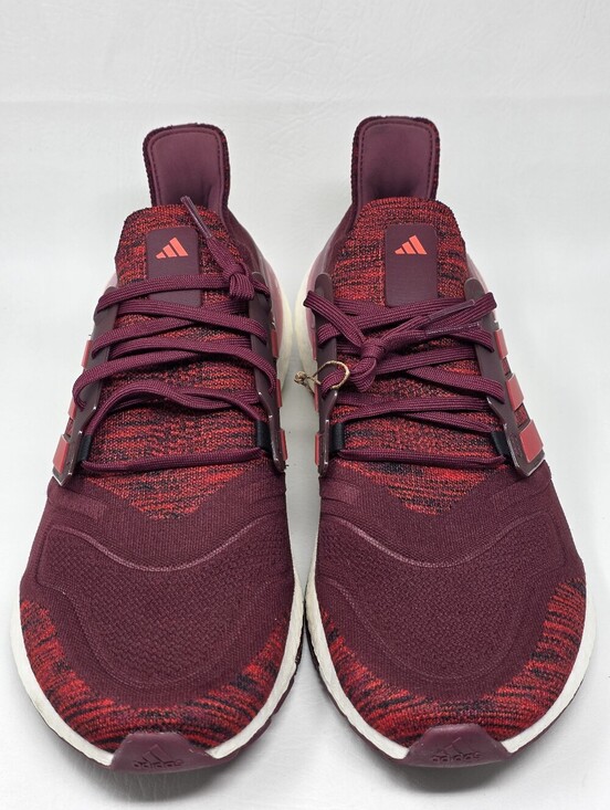 Adidas UltraBoost 22 Burgundy Running Shoes Men\'s Size 15 HQ2094 Pre-owned main image 4